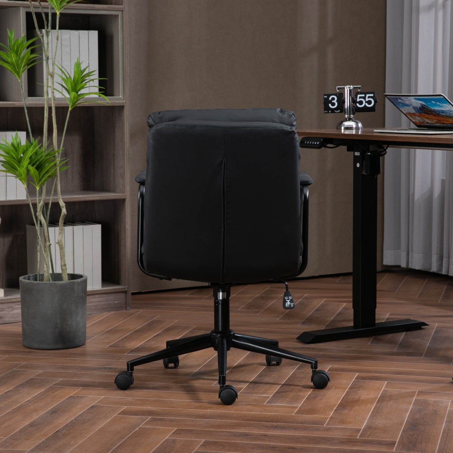 RollingSwivel Office Chair